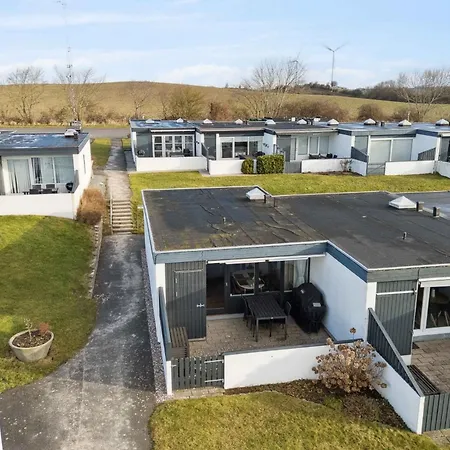 Cosy Small For 4 Persons Vakantiehuis *