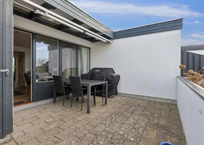 Cosy Small For 4 Persons Vakantiehuis Tranekær