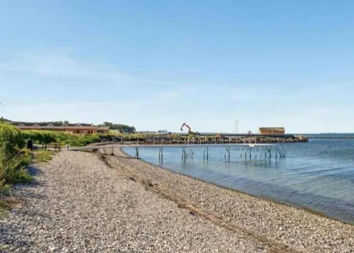 Cosy Small For 4 Persons Tranekær