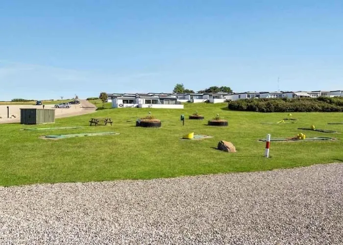 Cosy Small For 4 Persons Vakantiehuis